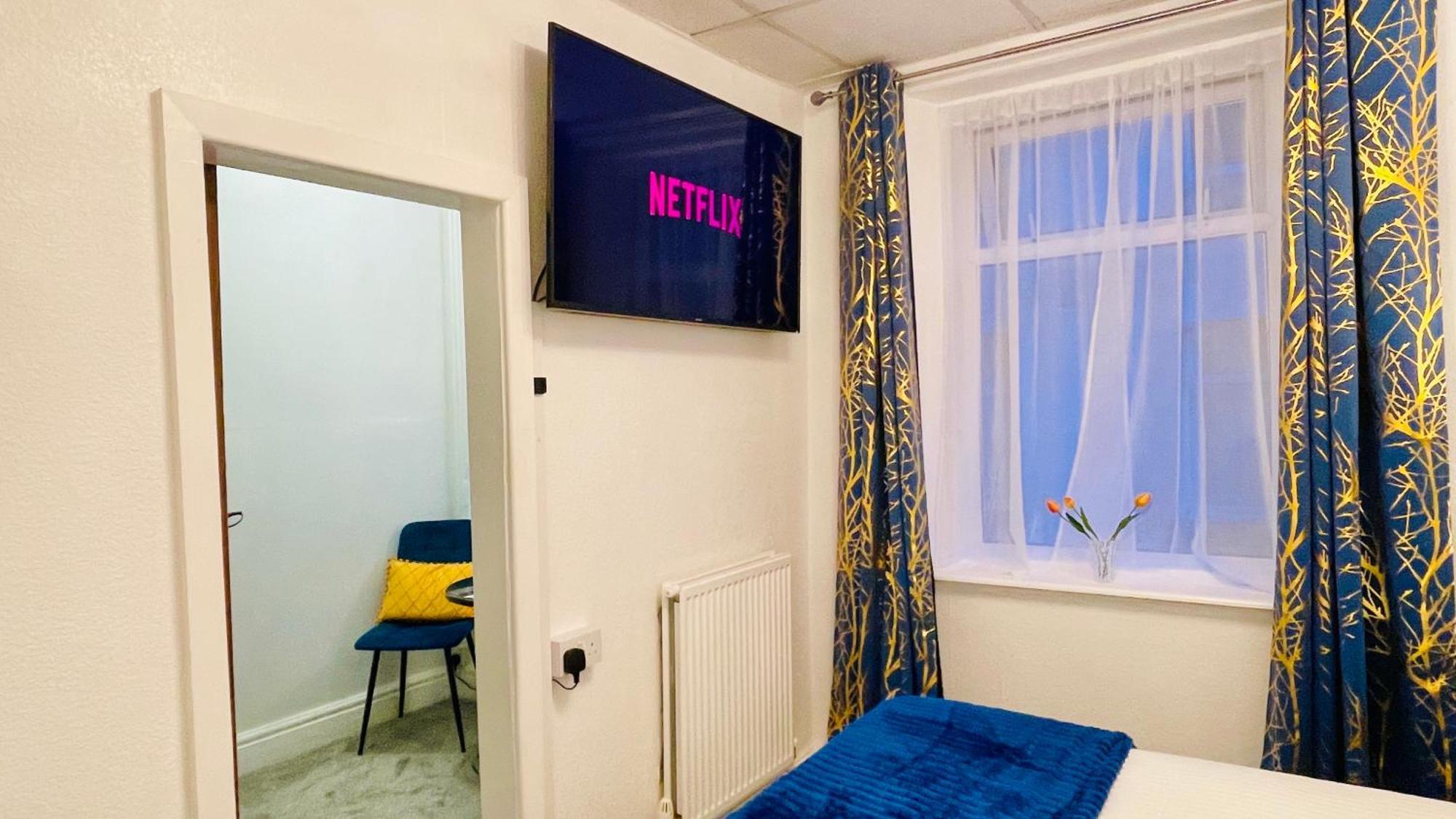 Double Room With Private Bathroom 16 Havelock Street - 6 — Photos 1